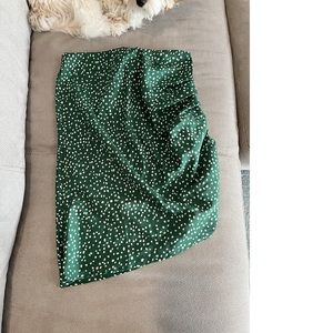 NWOT Green Polkadot asymmetrical mini skirt